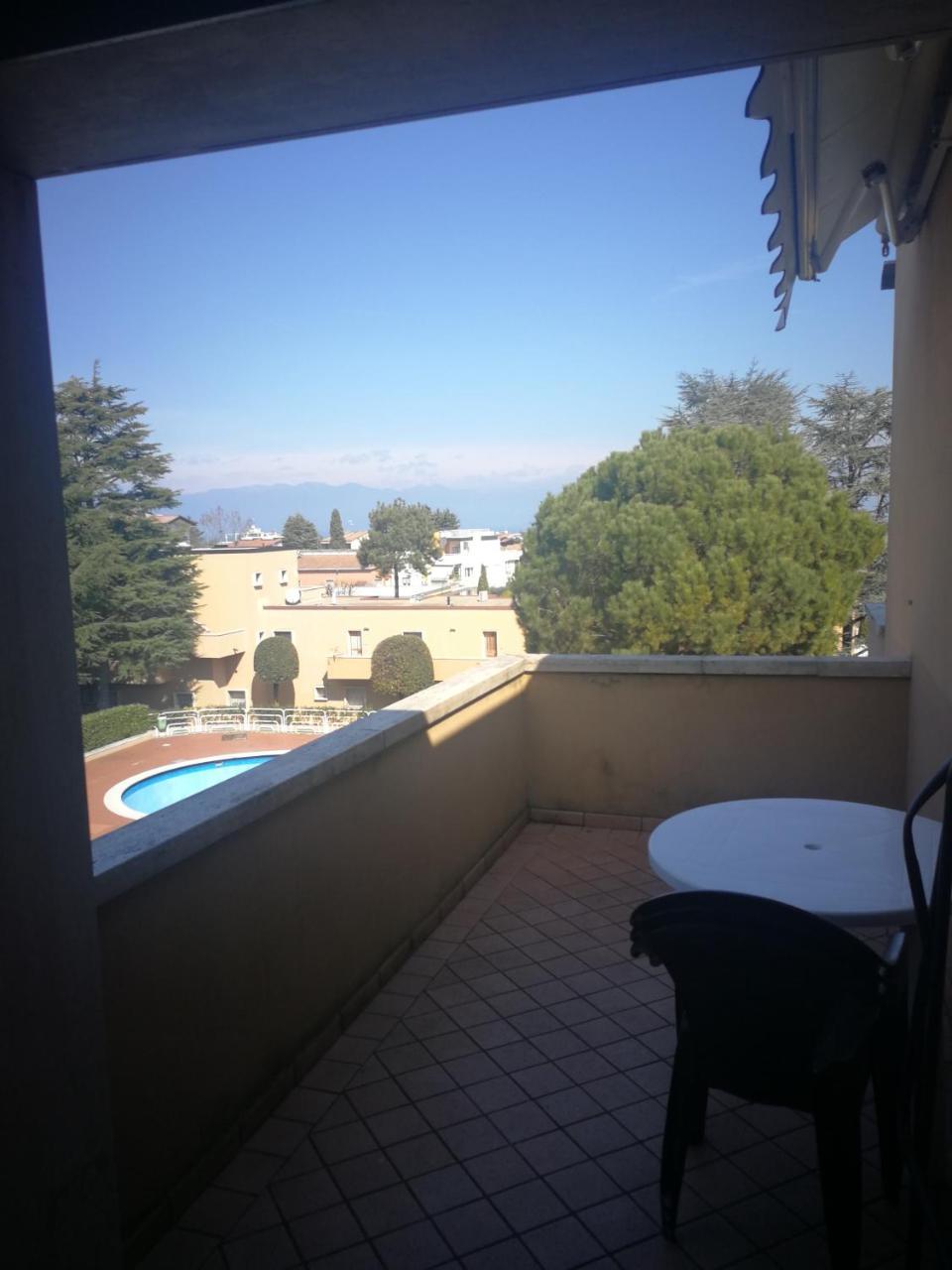Appartamenti Massimiliano Peschiera del Garda Kültér fotó